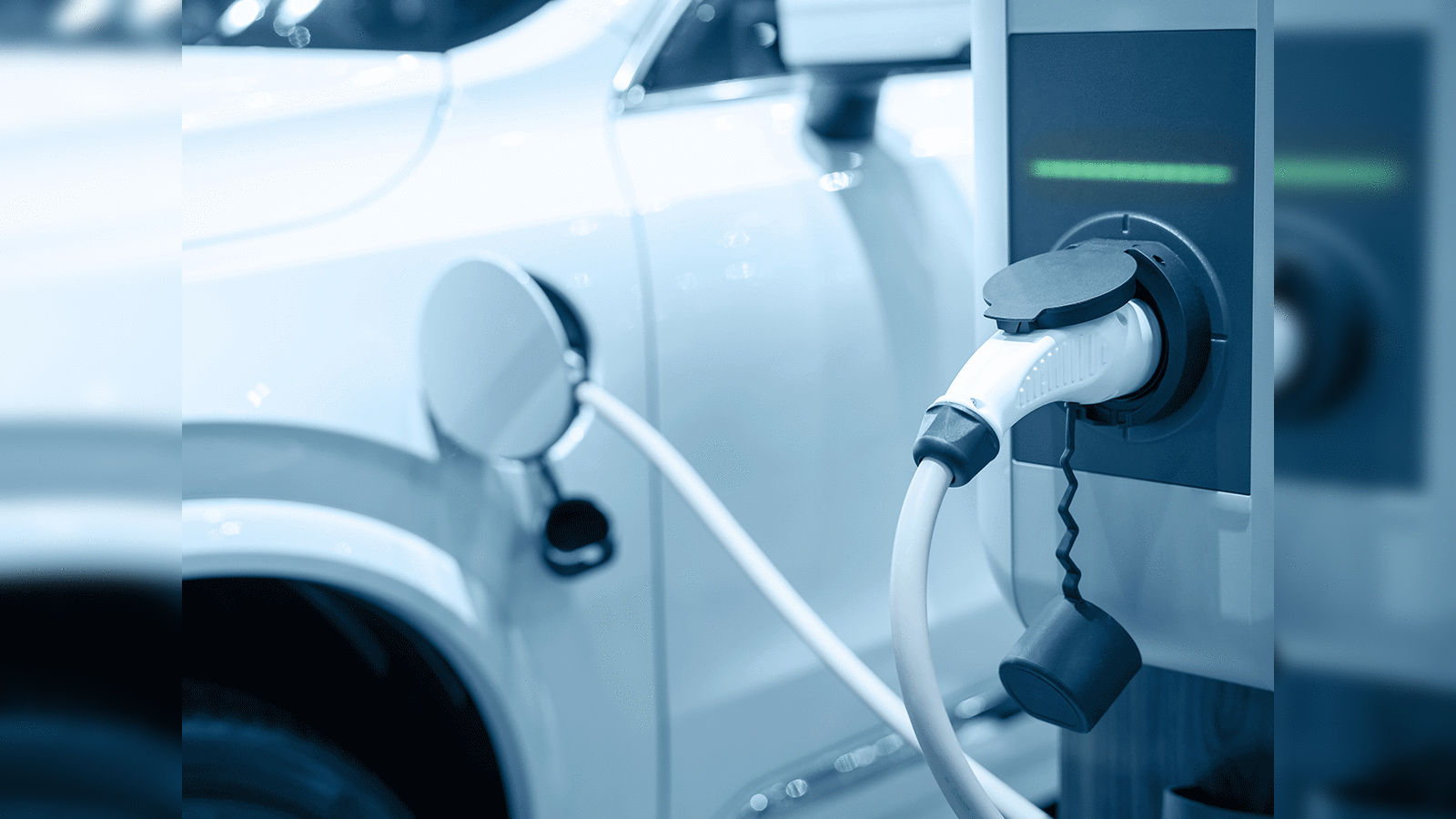 Electric car charging stations deals public companies