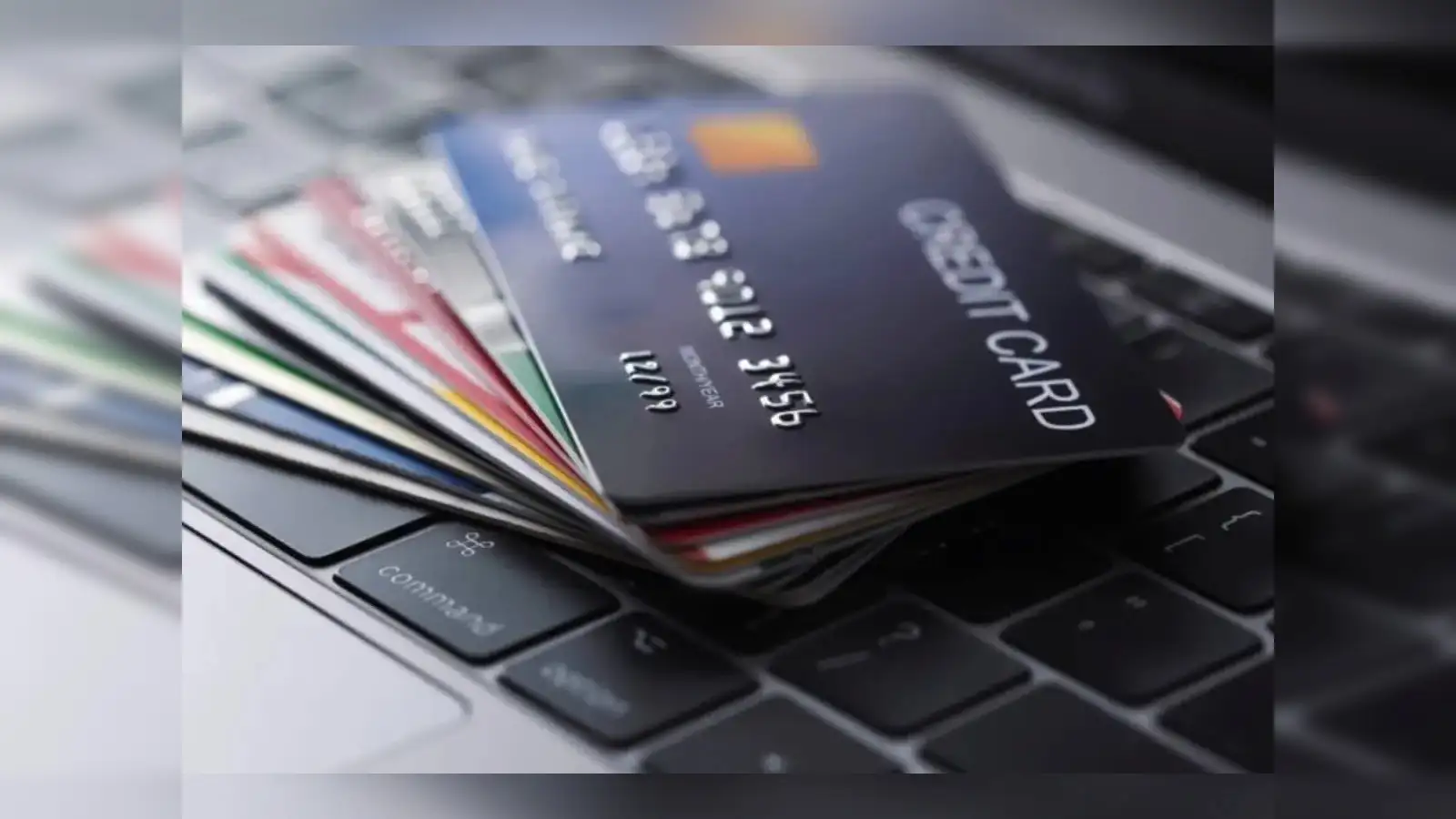 travel rewards credit cards: Why rich Americans prefer travel rewards over  cash-back credit cards - The Economic Times