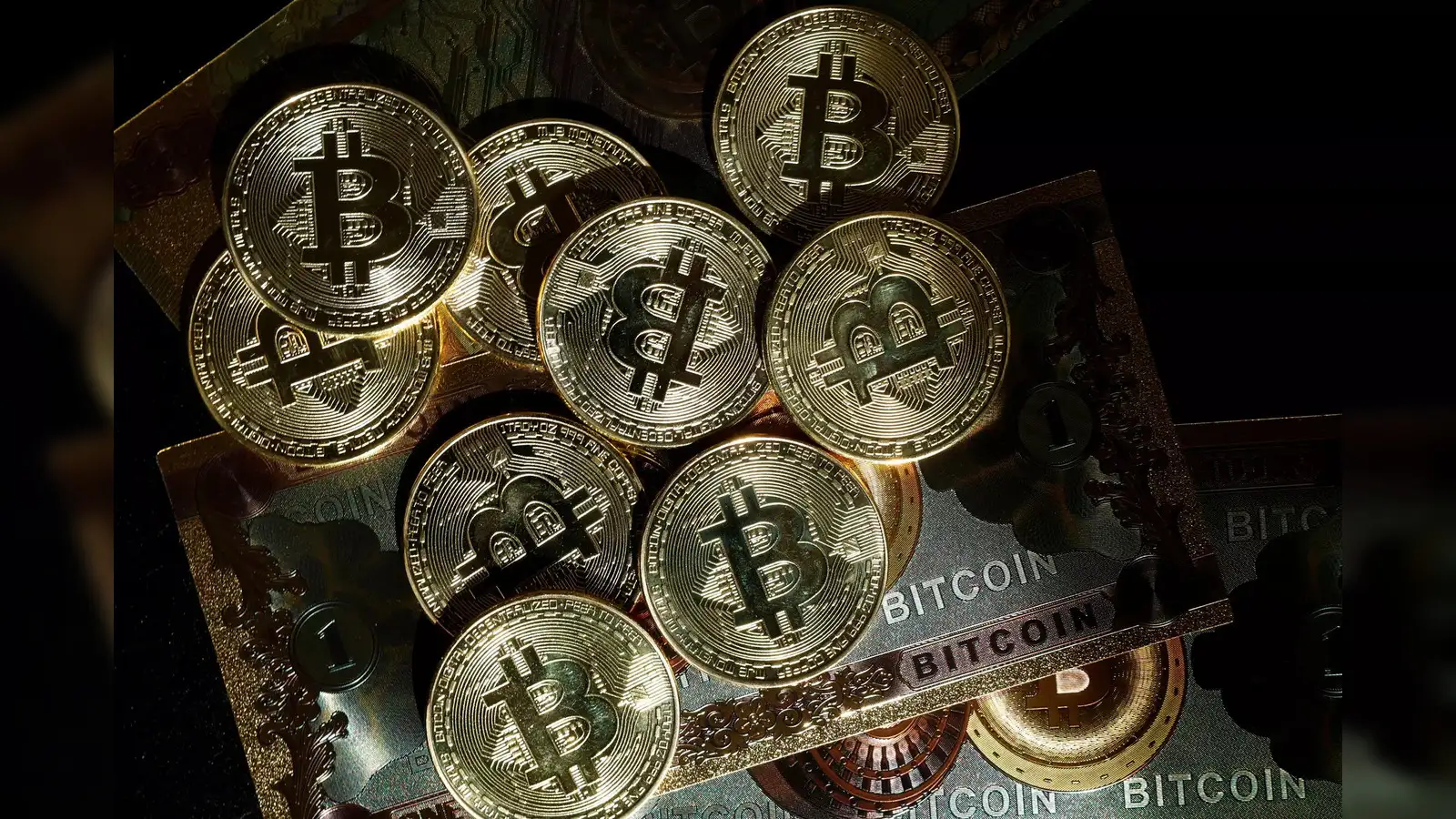 Thane crypto scam: How fake investment promise by 19 family members cost 2  siblings over Rs 1 crore - The Economic Times