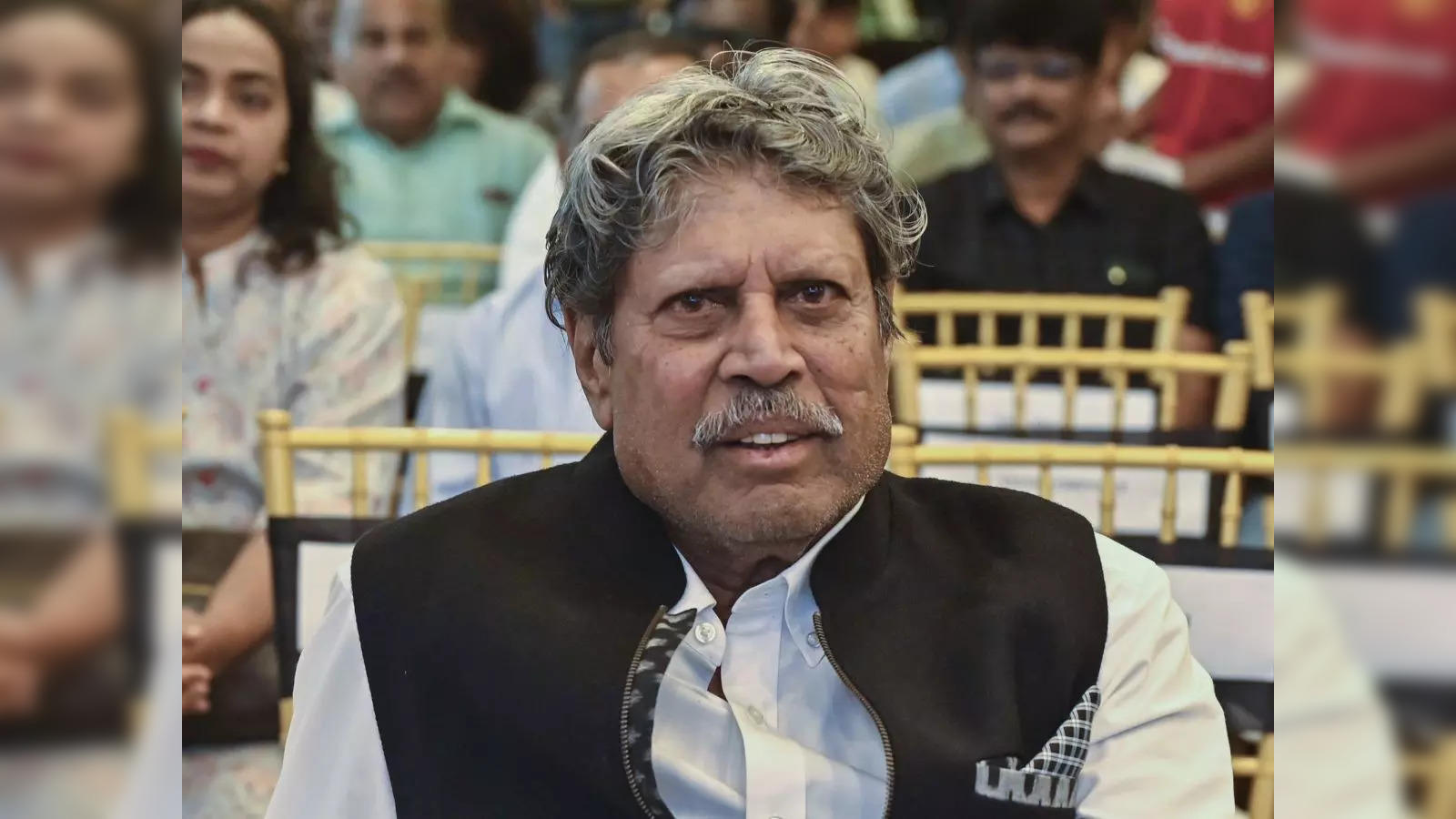 thriwe: Consumer benefits platform Thriwe ropes in former cricketer Kapil  Dev as its brand ambassador - The Economic Times