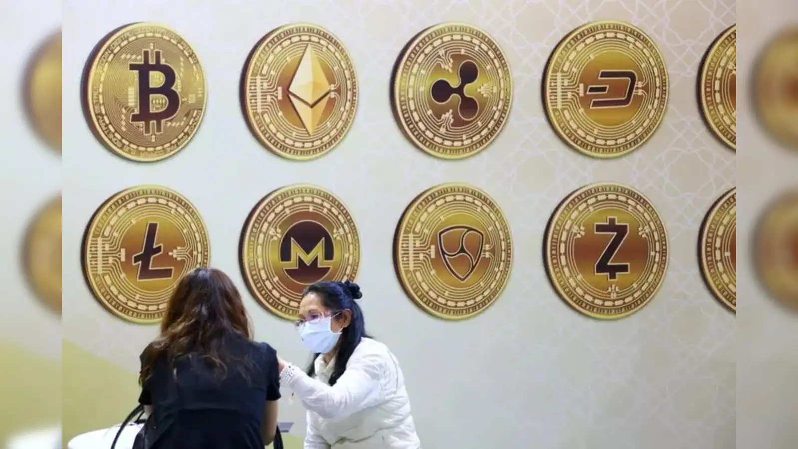 Gold vs cryptocurrency: Which one should you buy and why? - The Economic  Times