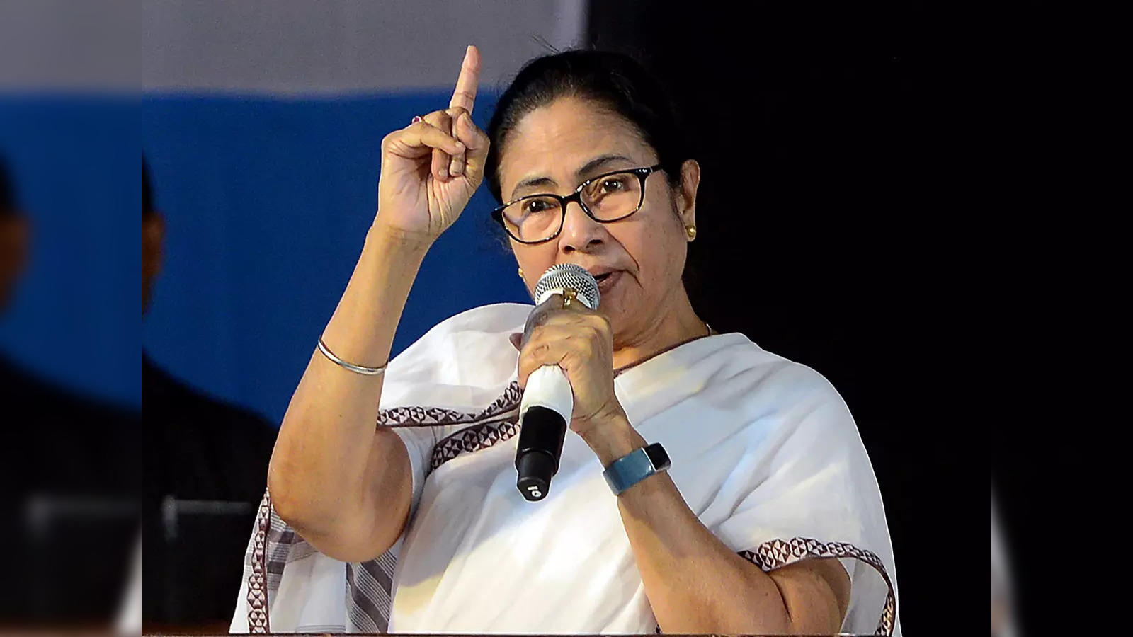 Mamata Banerjee News: Mamata Banerjee urges judiciary “not to take people's  jobs" - The Economic Times