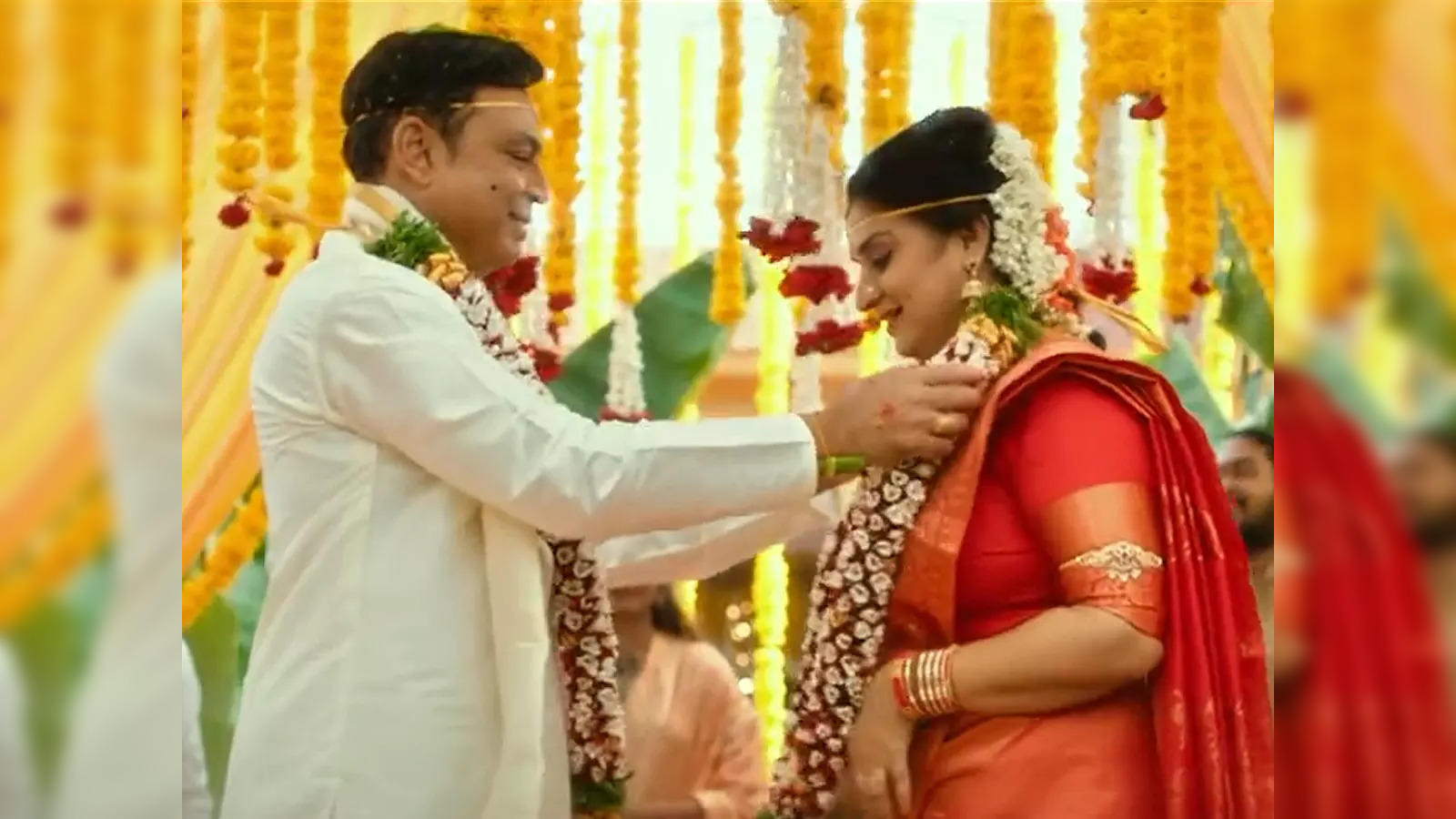 1600px x 900px - Naresh Pavithra Lokesh wedding: Telugu star Naresh marries co-star Pavithra  Lokesh in an intimate ceremony - The Economic Times