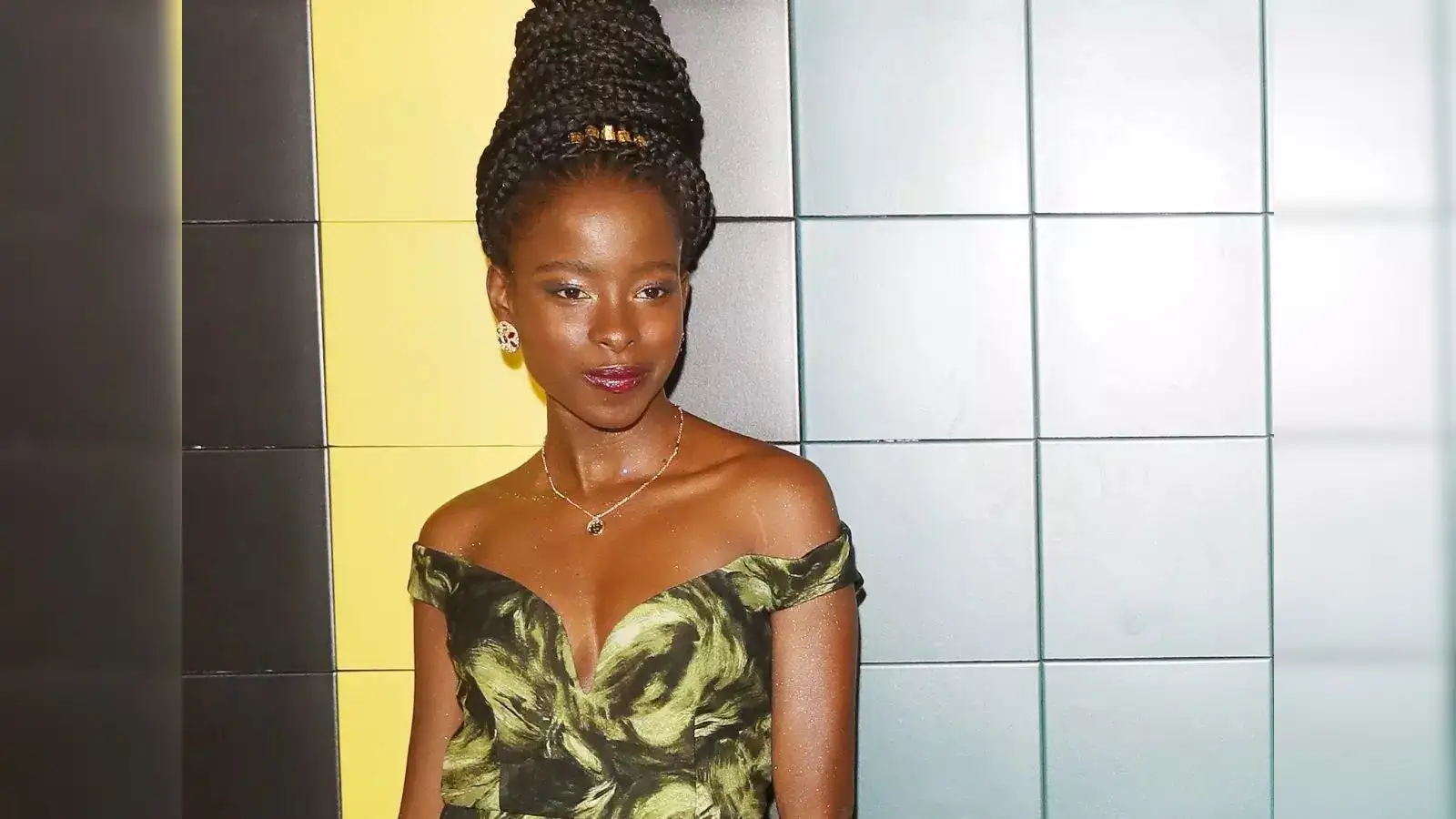 Amanda Gorman: After turning down $17 mn in promotion offers, Amanda Gorman  inks one of the most multidimensional representation deals in beauty  history with Estée Lauder - The Economic Times