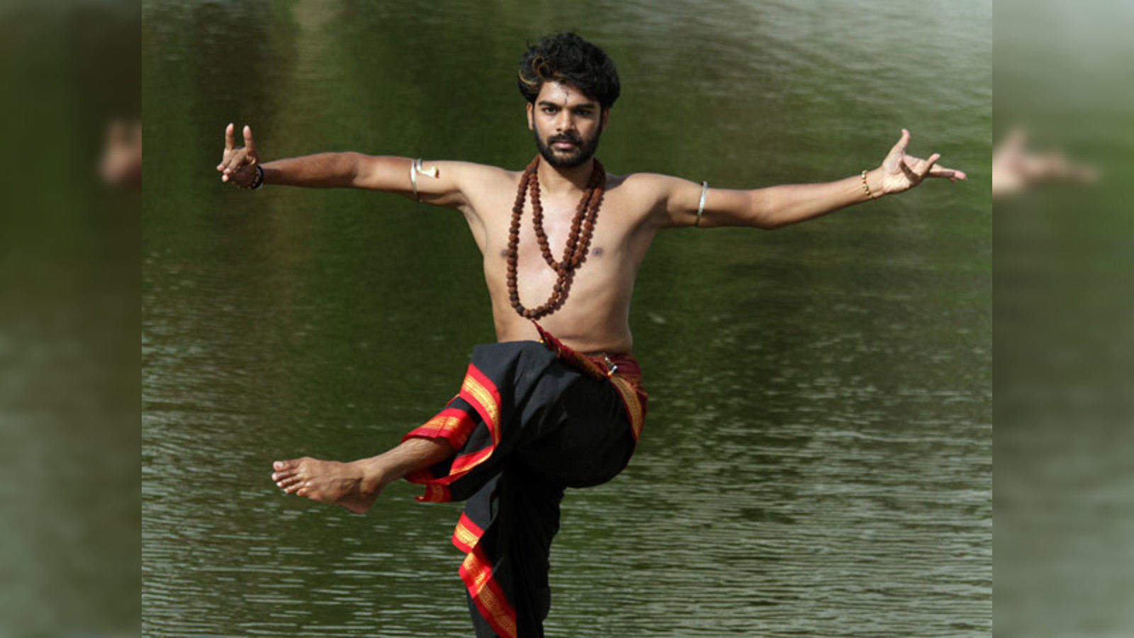 Pin by Sachin Kumar on Photoshoot poses | Mens photoshoot poses, Photoshoot  poses, Poses for men