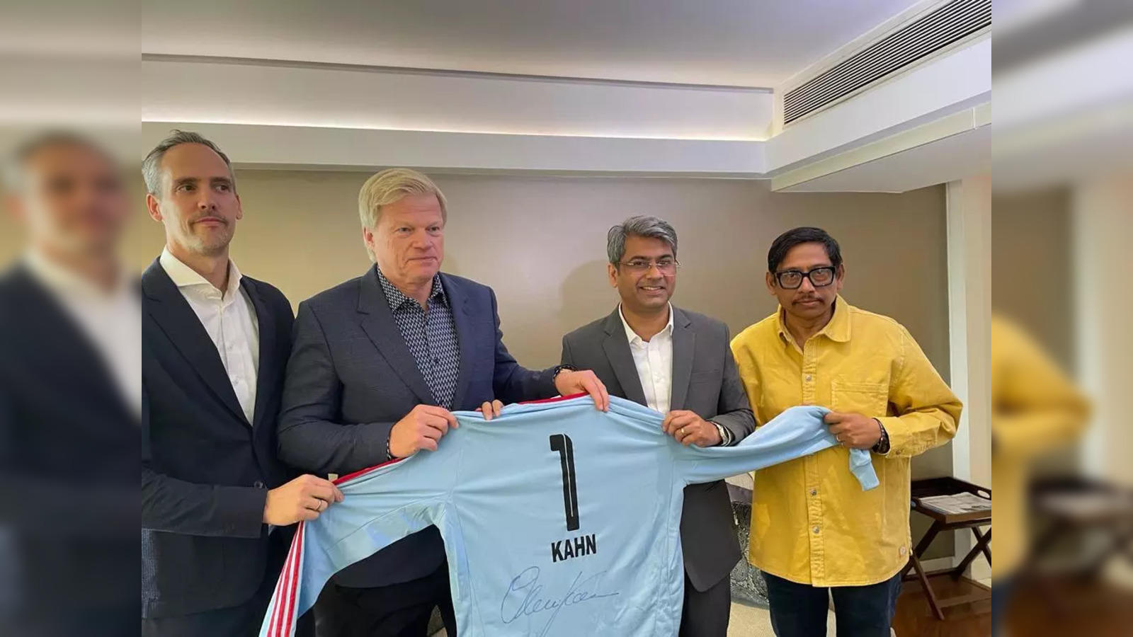 oliver kahn: Legend Kahn launches Oliver Kahn Academy in India - The  Economic Times