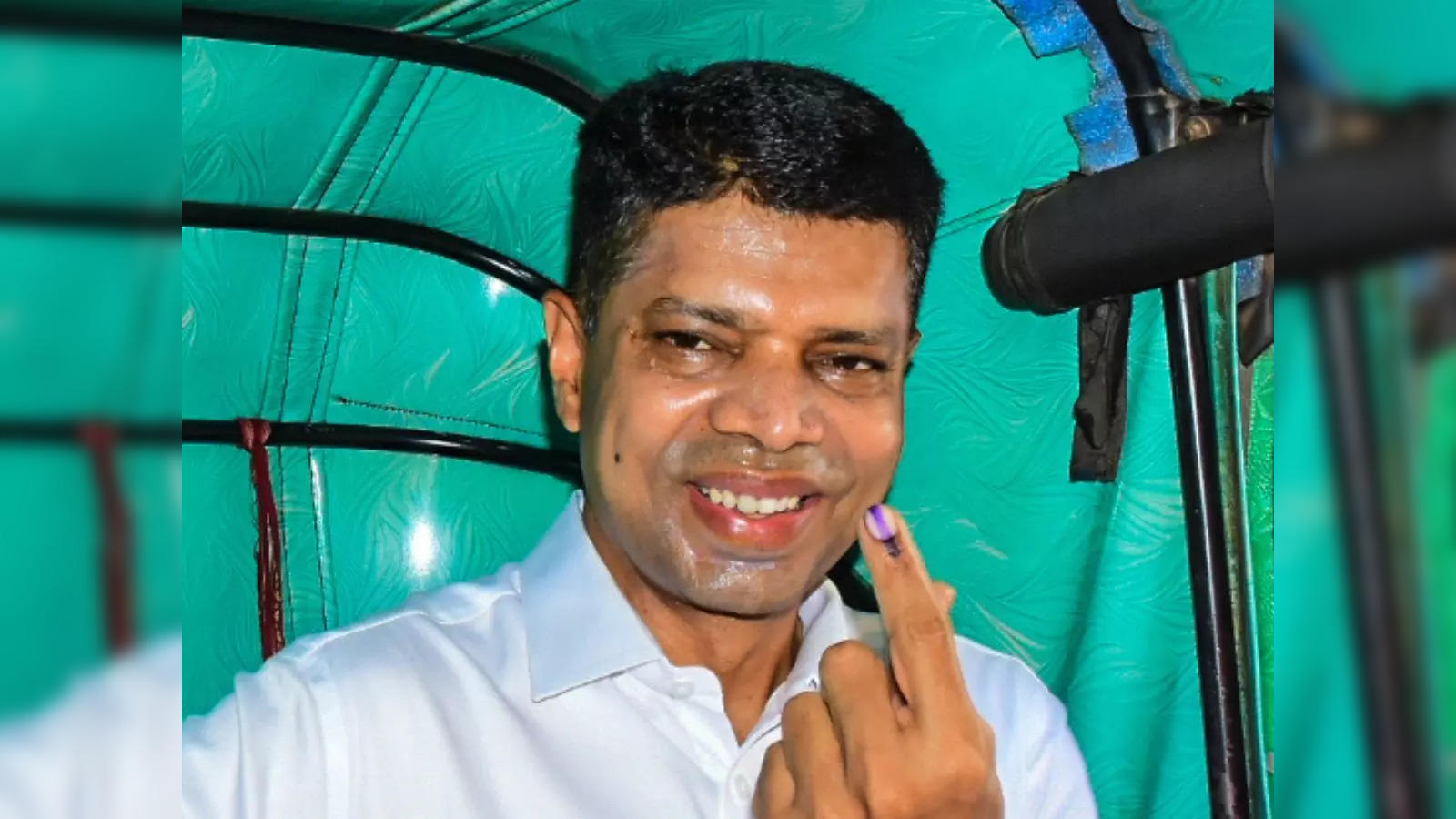 VK Pandian claims BJD to win 115 Odisha assembly seats, 15 Lok Sabha  constituencies - The Economic Times