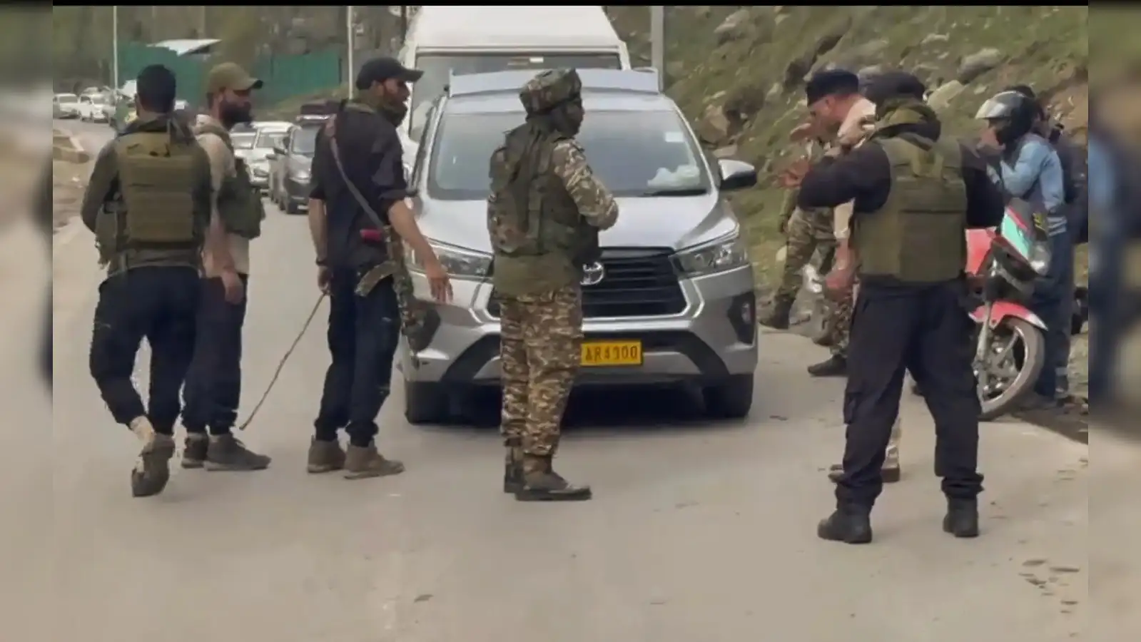Several tourists injured in terror attack in J-K's Pahalgam - The Economic  Times