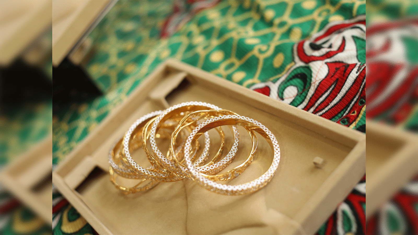 Three components of BIS hallmark gold jewellery. #JagoGrahakJago  #indianconsumer #hallmarked #GoldJewellery #BIS #IndianStandard… | Instagram