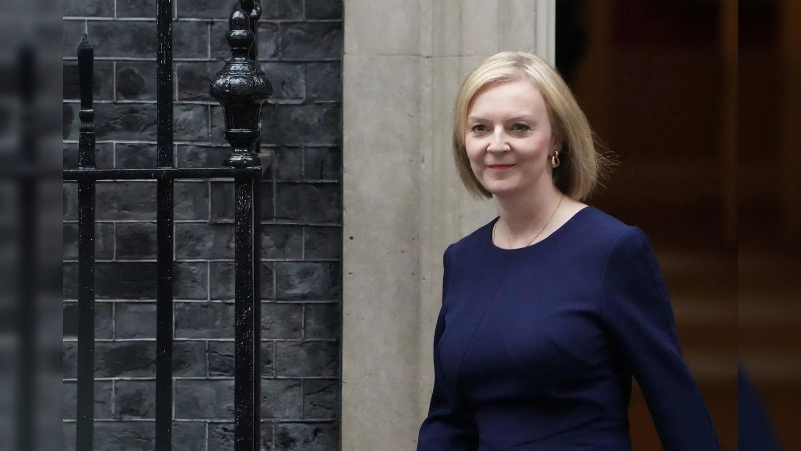 UK PM Liz Truss suggests welfare cuts to fund economic plan