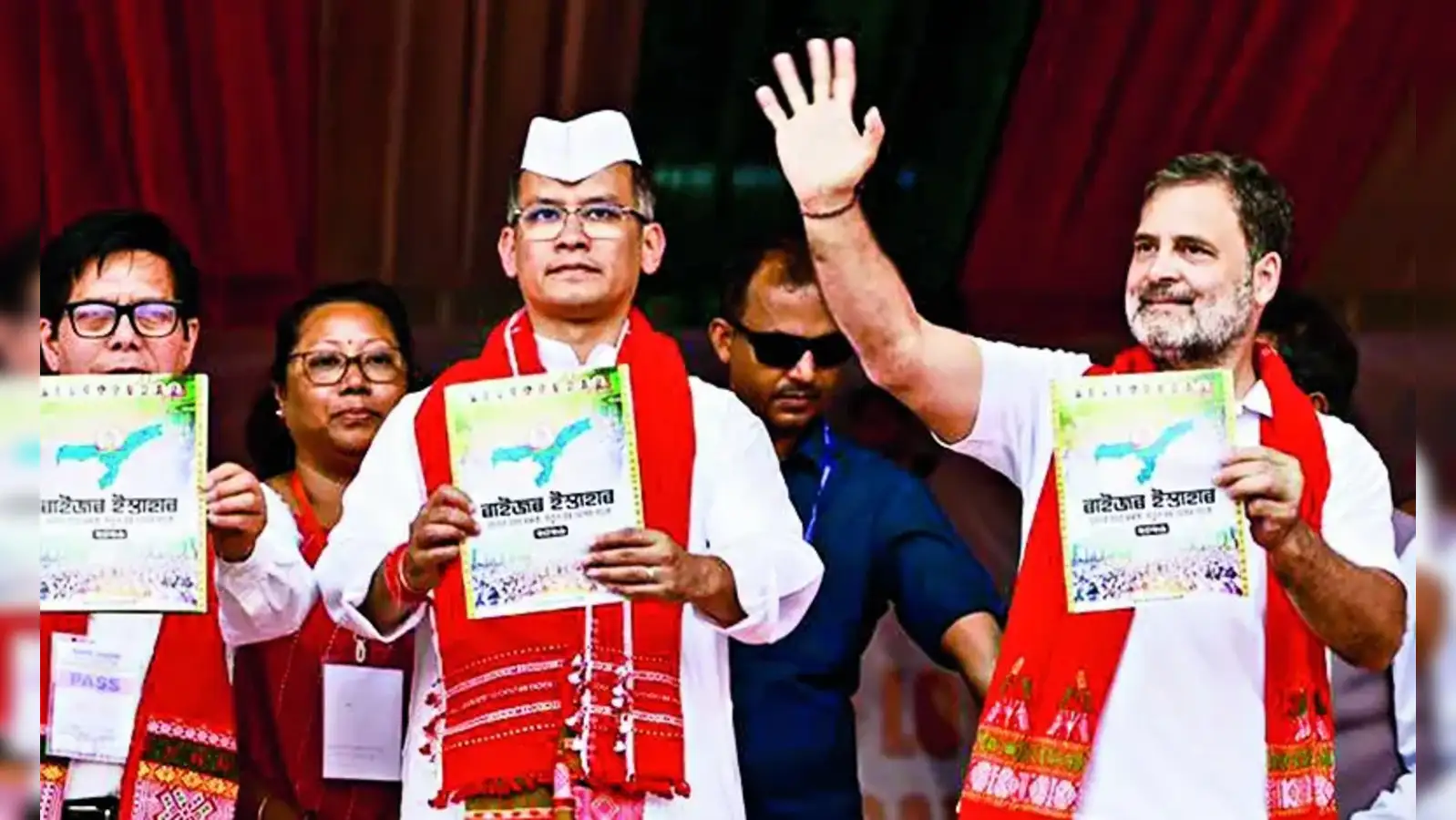 Rahul Gandhi promises tribal autonomy in Assam; alleges BJP land grab