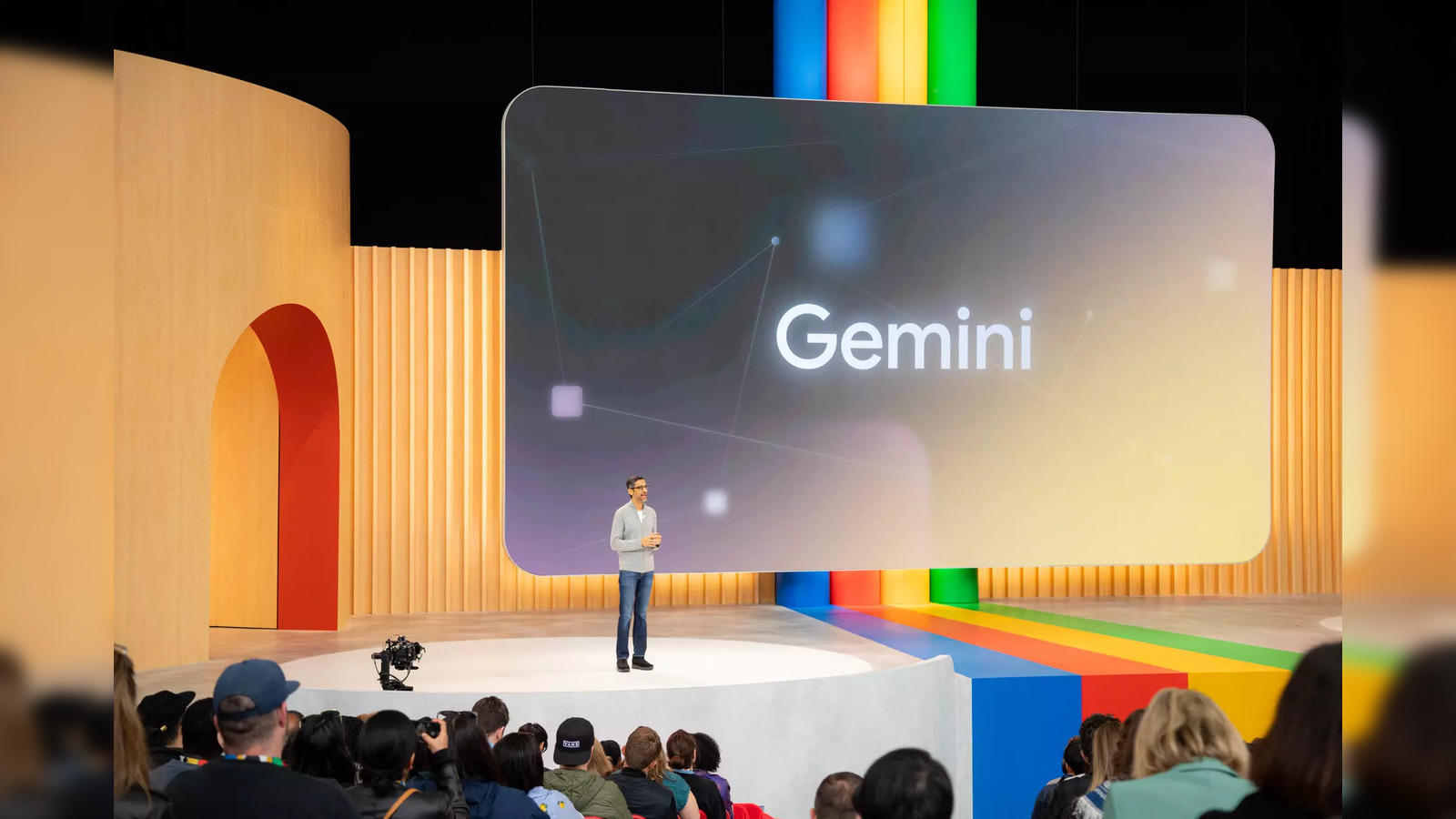 google gemini: Google's Gemini: is the new AI model really better than  ChatGPT? - The Economic Times