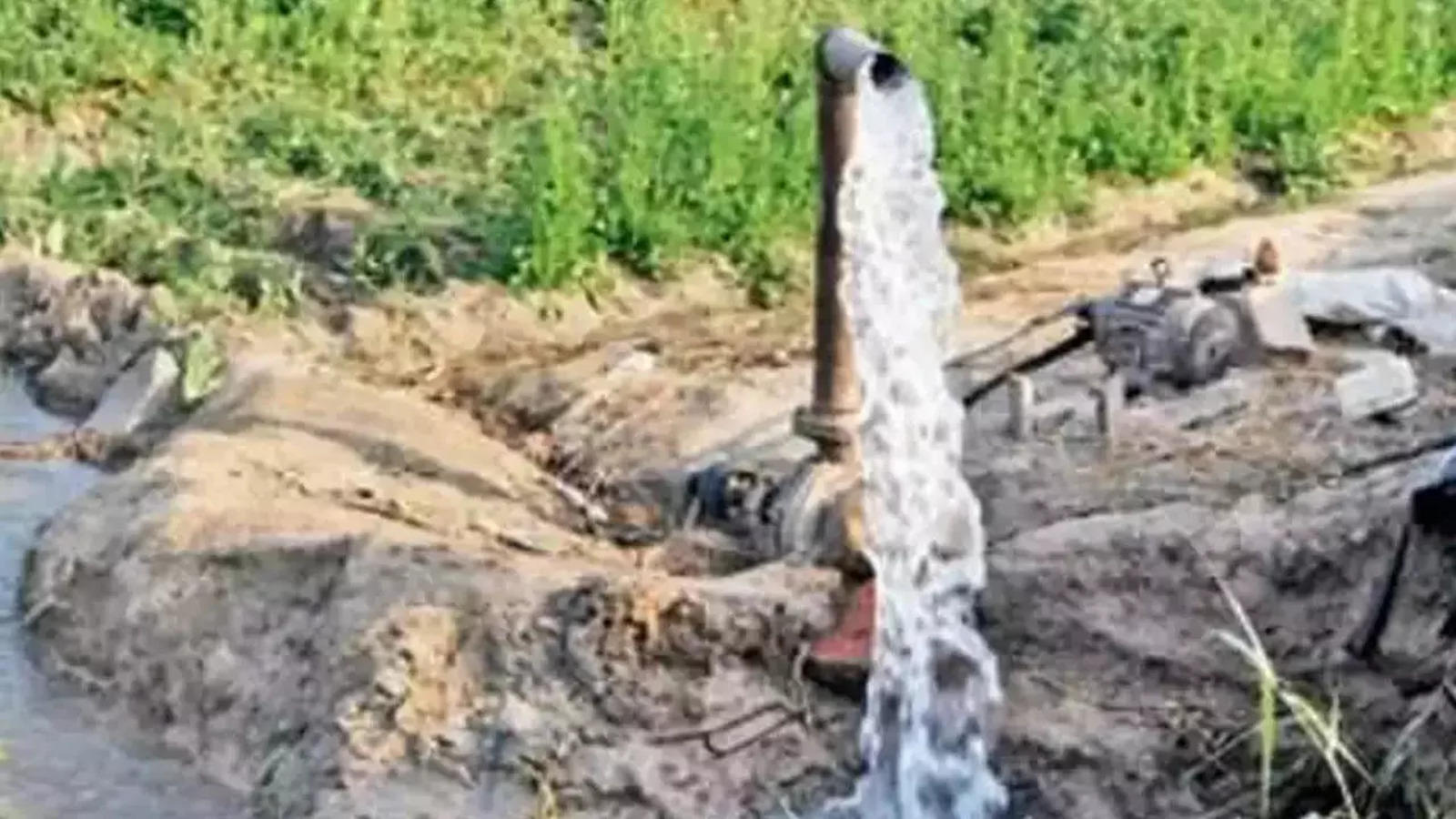 UN report warns India heading towards groundwater depletion tipping point -  The Economic Times