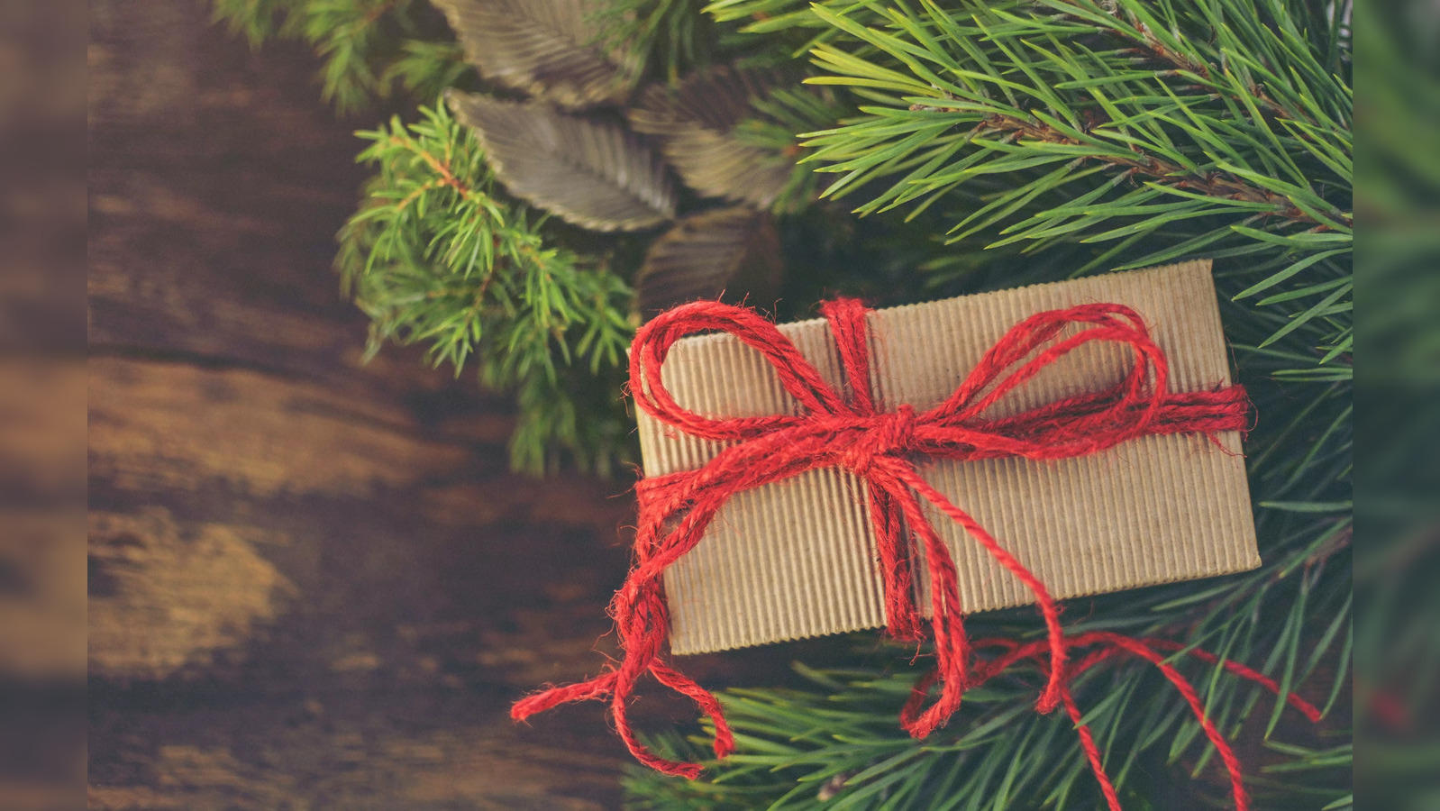 15 Christmas Gifts Men Really Want | Christmas gifts for men, Mens gifts,  Diy gifts for men
