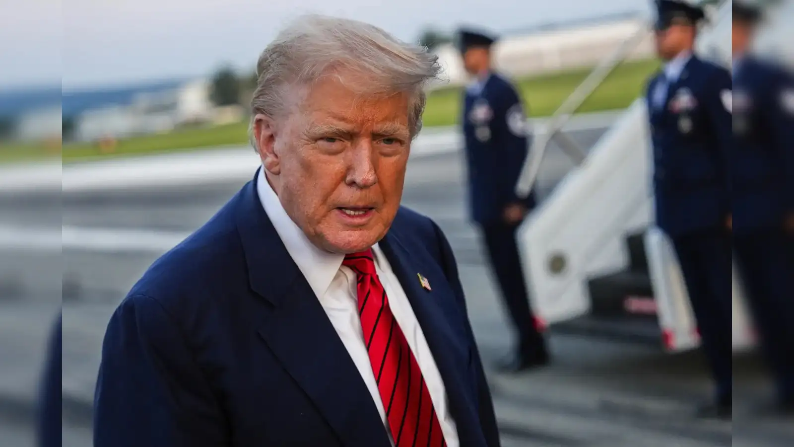 Trump opens the door for private equity and crypto as 401(k) retirement  plan options - The Economic Times