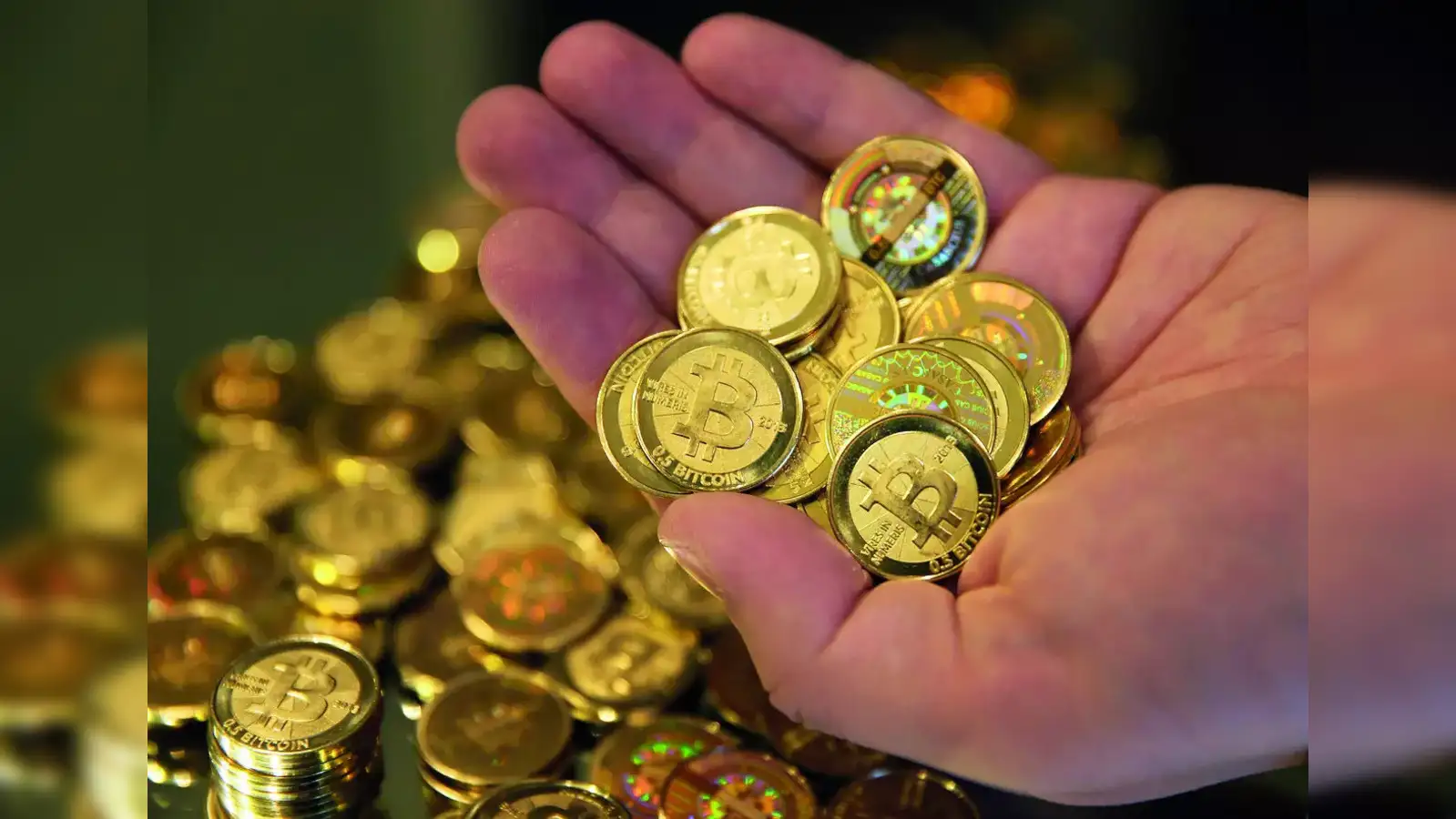 2600% rise to 86% dip: Perils of the crypto bet - The Economic Times