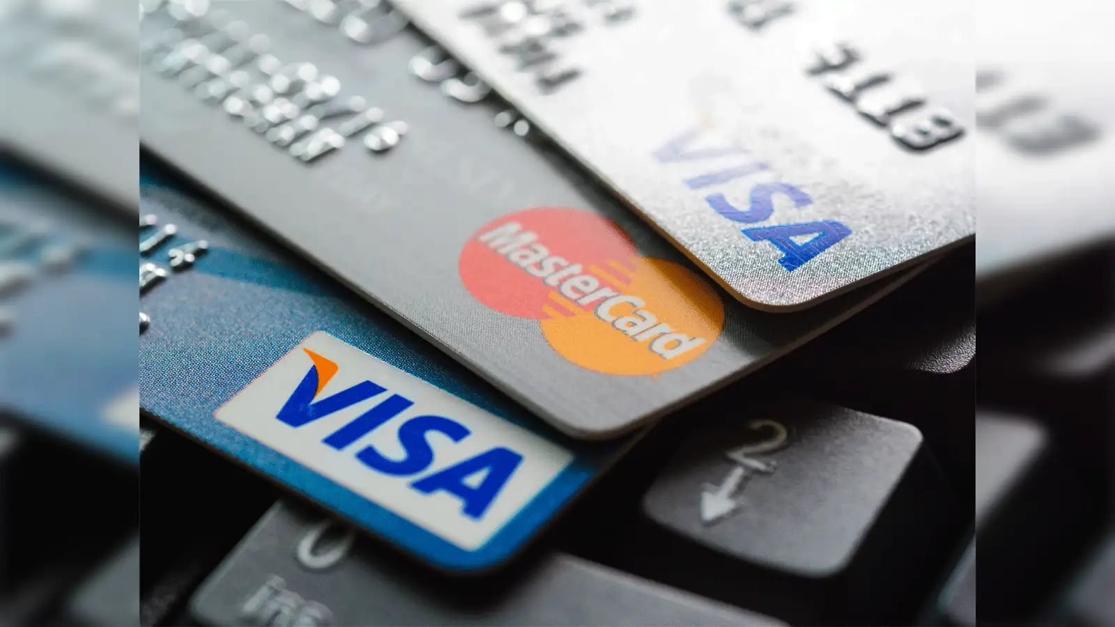 RBi news: The RBI has just lobbed a disruptor at the card sector - The  Economic Times