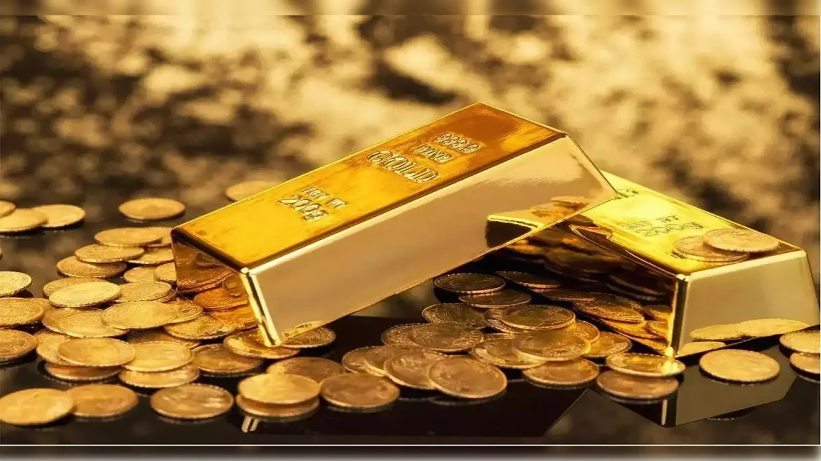 Gold Price Plummets Over 4% This Week as Risk Sentiment Improves 2 gold trading: Gold prices today: Spot gold declines amid inflation concerns, investor sentiment remains cautious