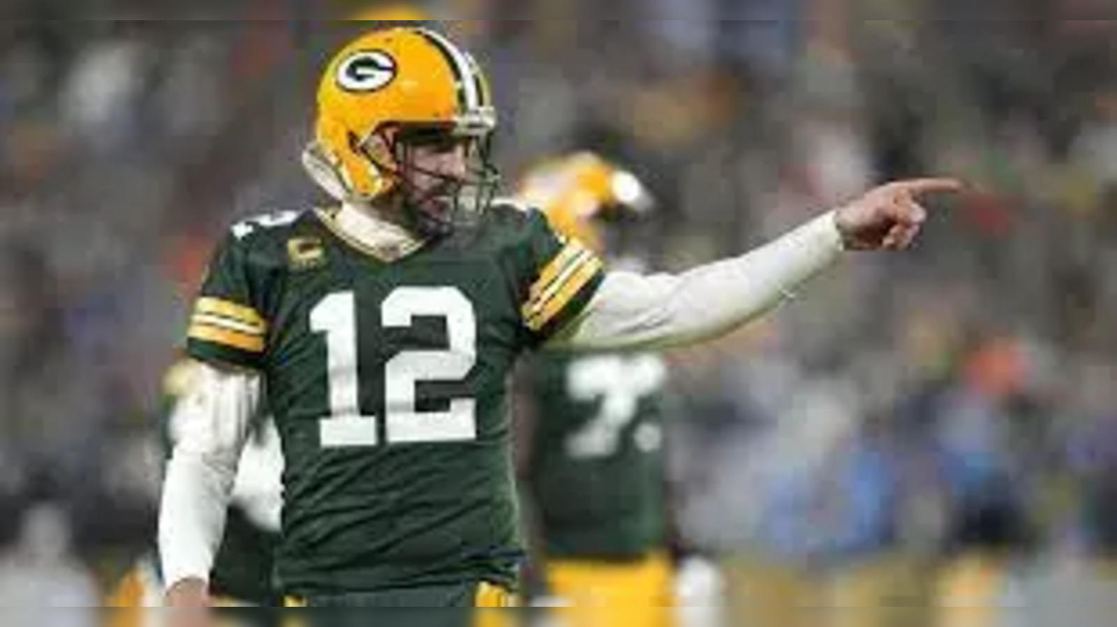 Aaron Rodgers fuels retirement talk by REFUSING to swap jersey