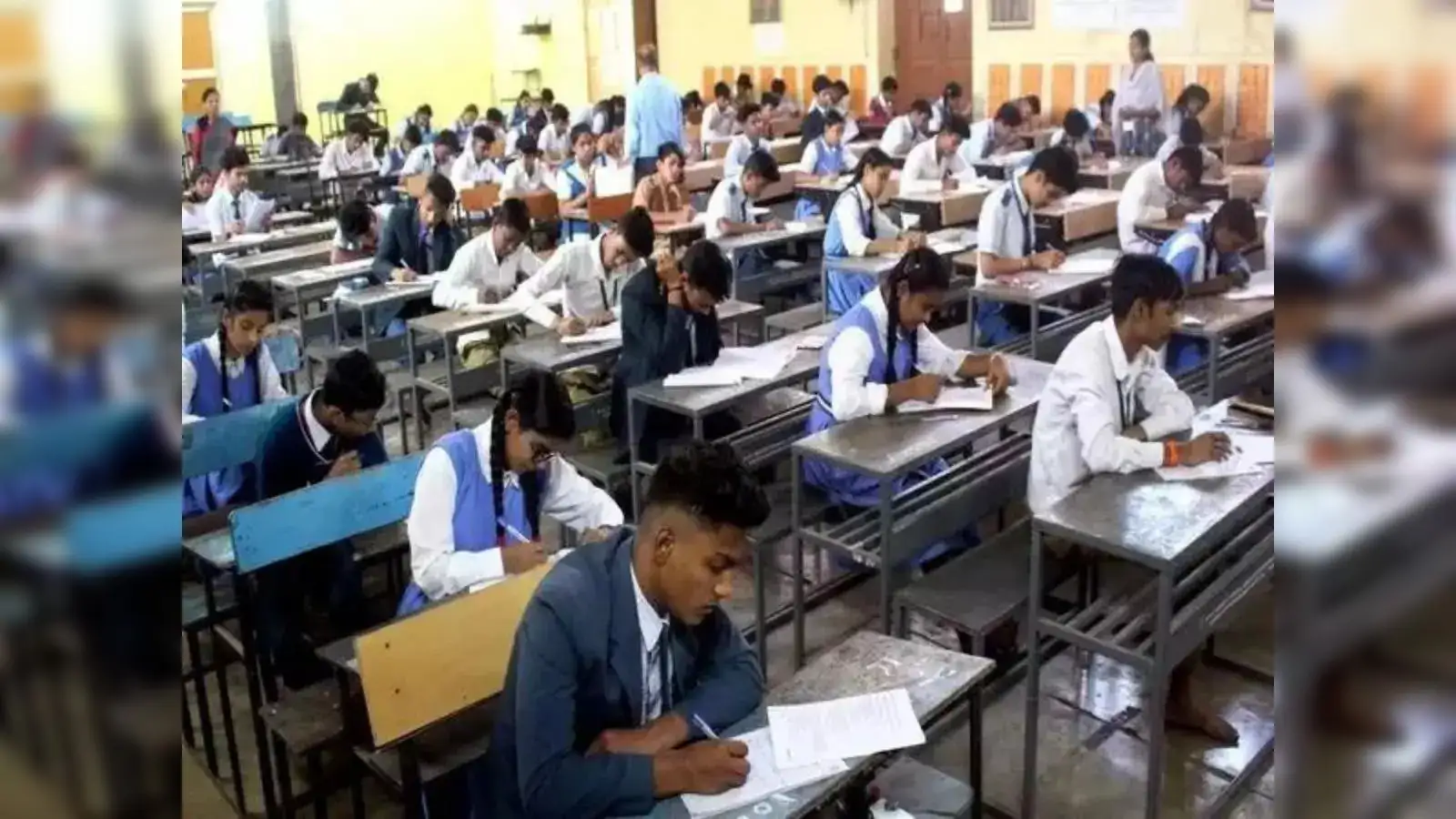 CBSE: From Digi locker to SMS, here are alternate ways to check board results