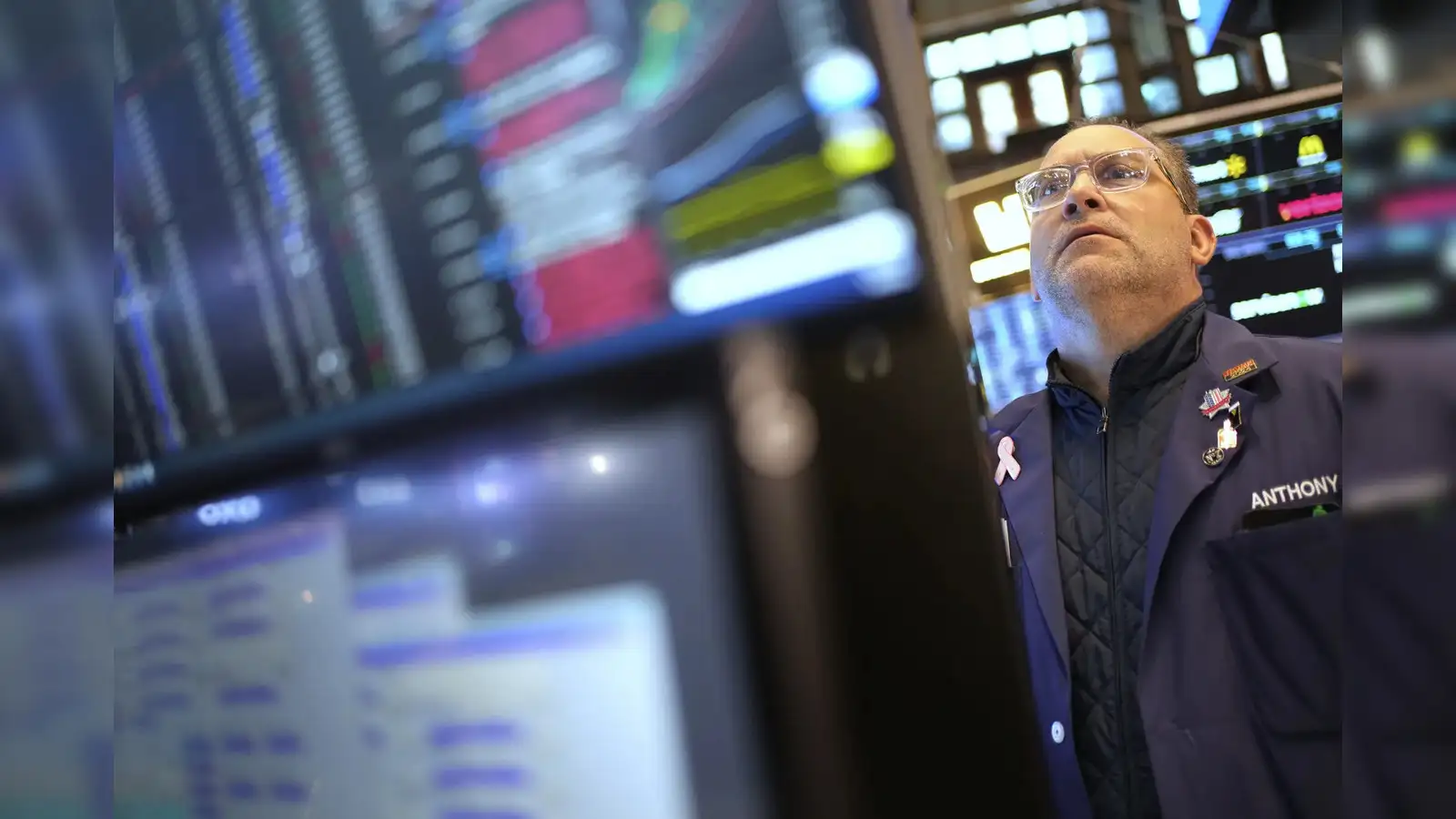 Tech Earnings: A Double-Edged Sword for Investors