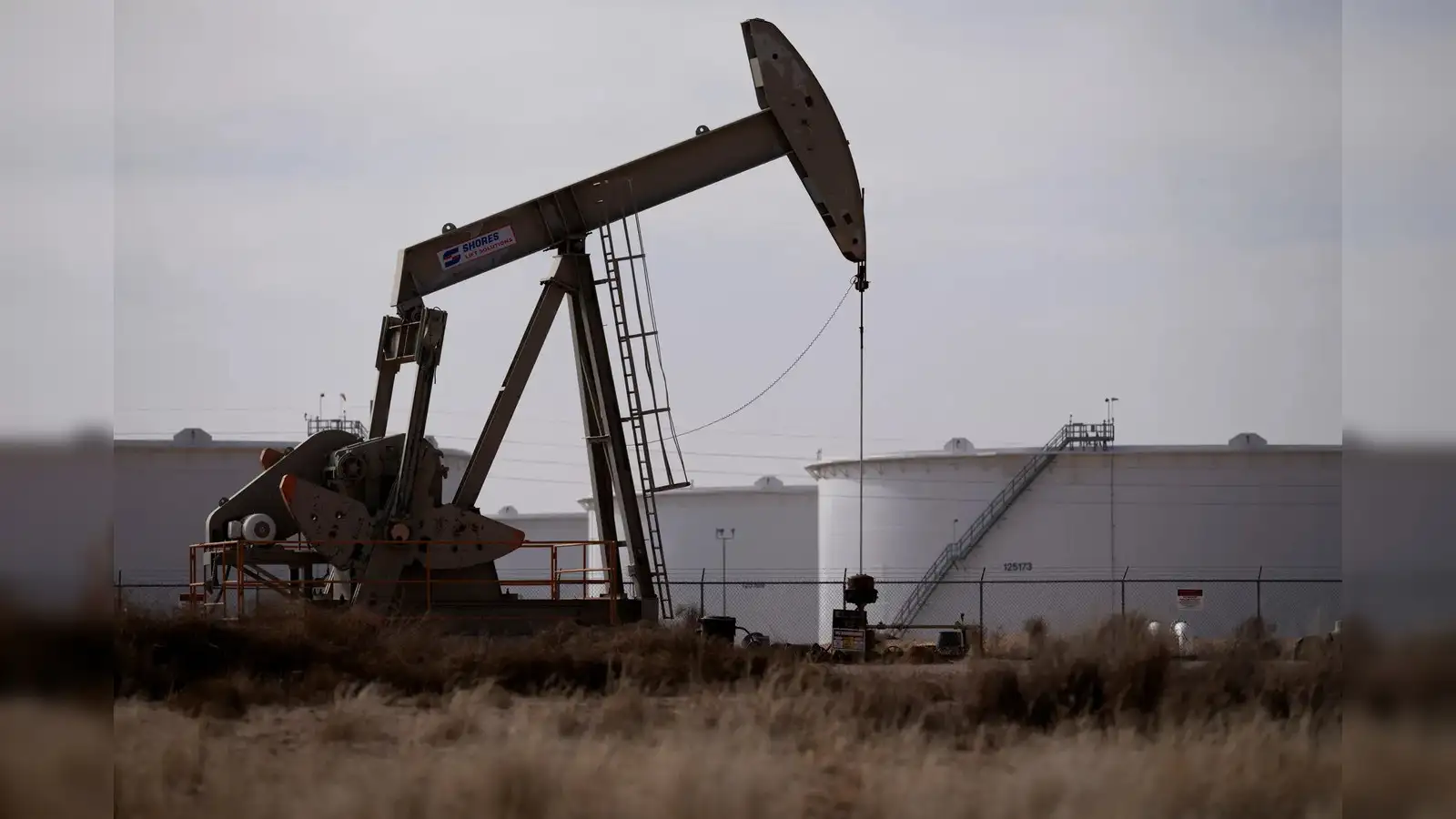 Oil prices rise on signs of faltering US-Iran nuclear talks - The Economic  Times