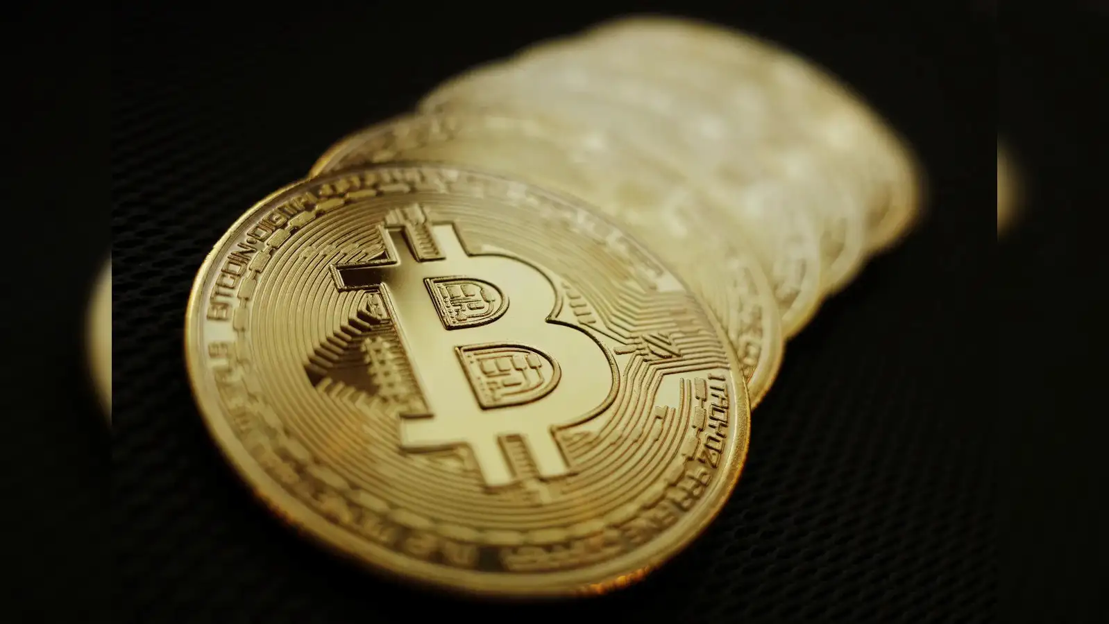 Bitcoin holds near $118,000 after recent rally; Ethereum, Dogecoin surge up  to 6% - The Economic Times