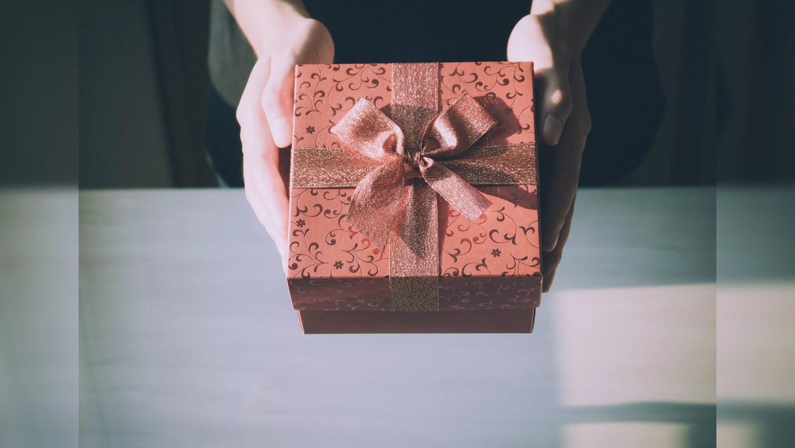 CHOCOCRAFT Valentine's Gifts - Small Gift Ideas For Boyfriend - 18  Chocolate Box Truffles Price in India - Buy CHOCOCRAFT Valentine's Gifts -  Small Gift Ideas For Boyfriend - 18 Chocolate Box Truffles online at  Flipkart.com
