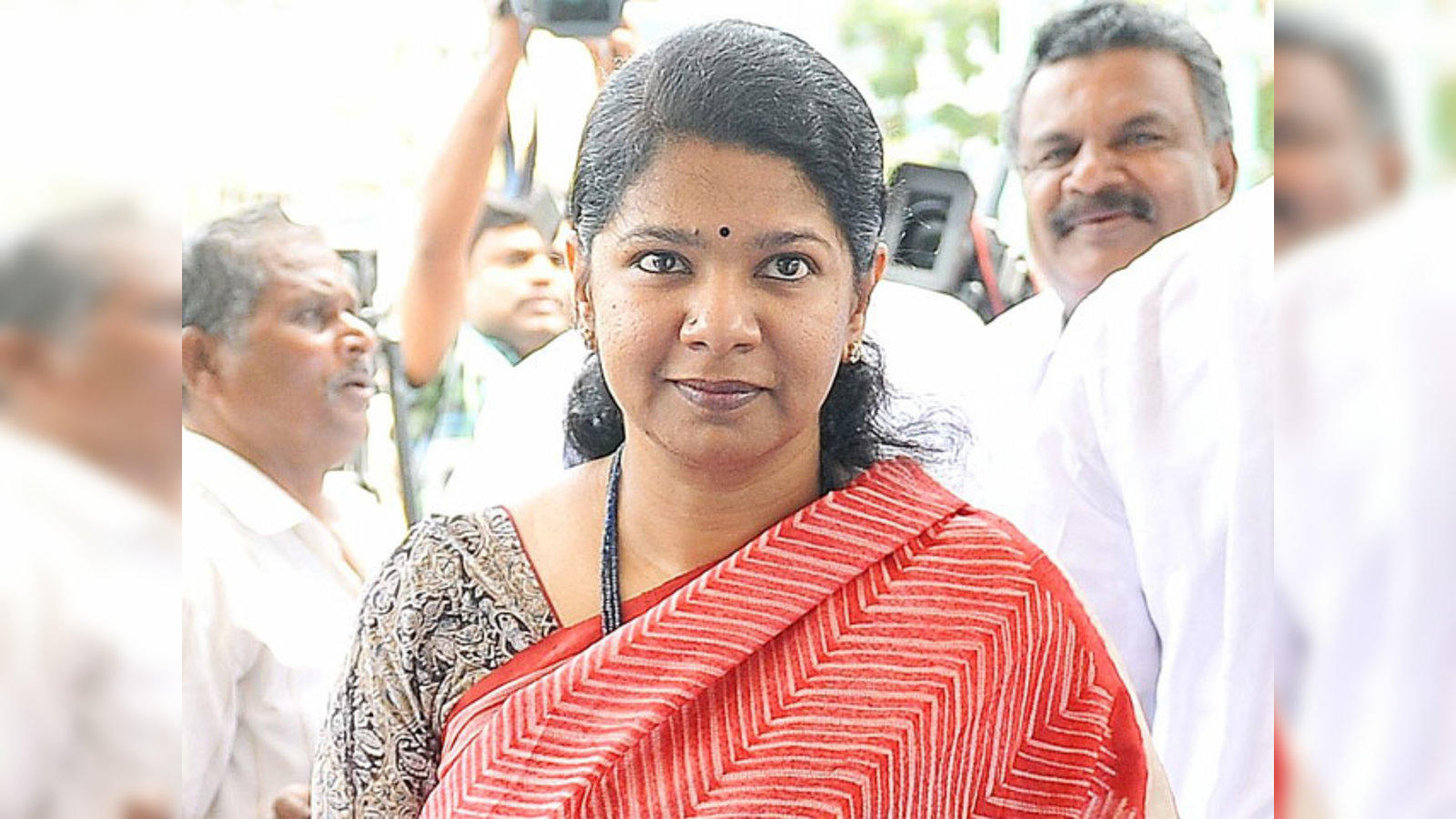 Lok Sabha Polls: DMK candidate Kanimozhi files nomination for Thoothukudi  constituency - The Economic Times