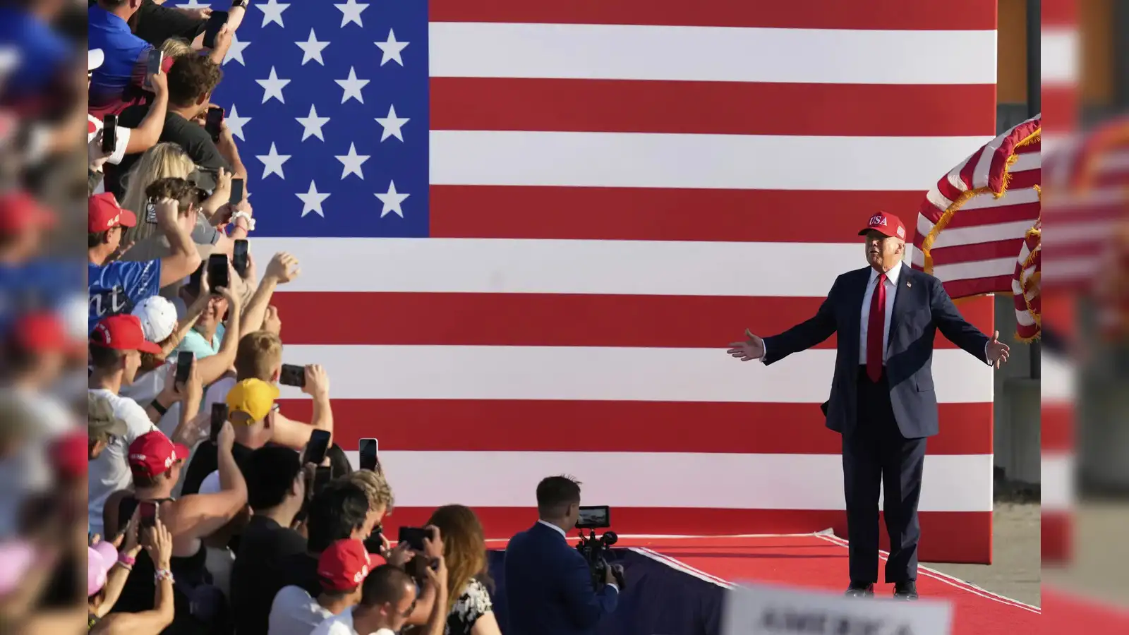 Trump wants to celebrate 250 years of independence with UFC fight at White  House - The Economic Times