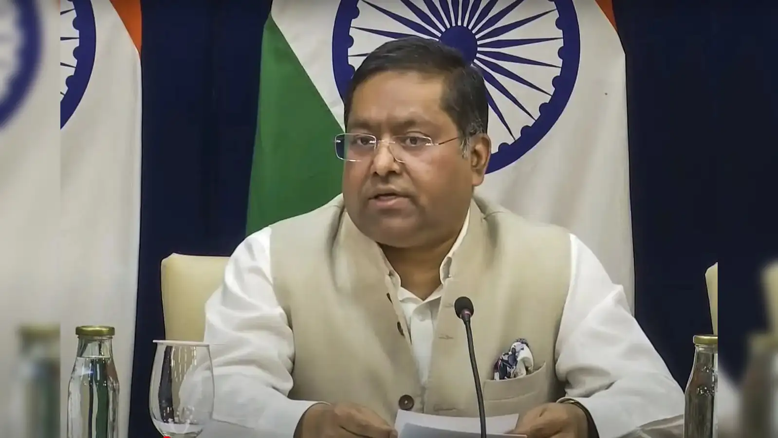 Vacate PoK: India issues a stern message to Pakistan, asks 'how can  anything foreign be in a jugular vein? ' - The Economic Times