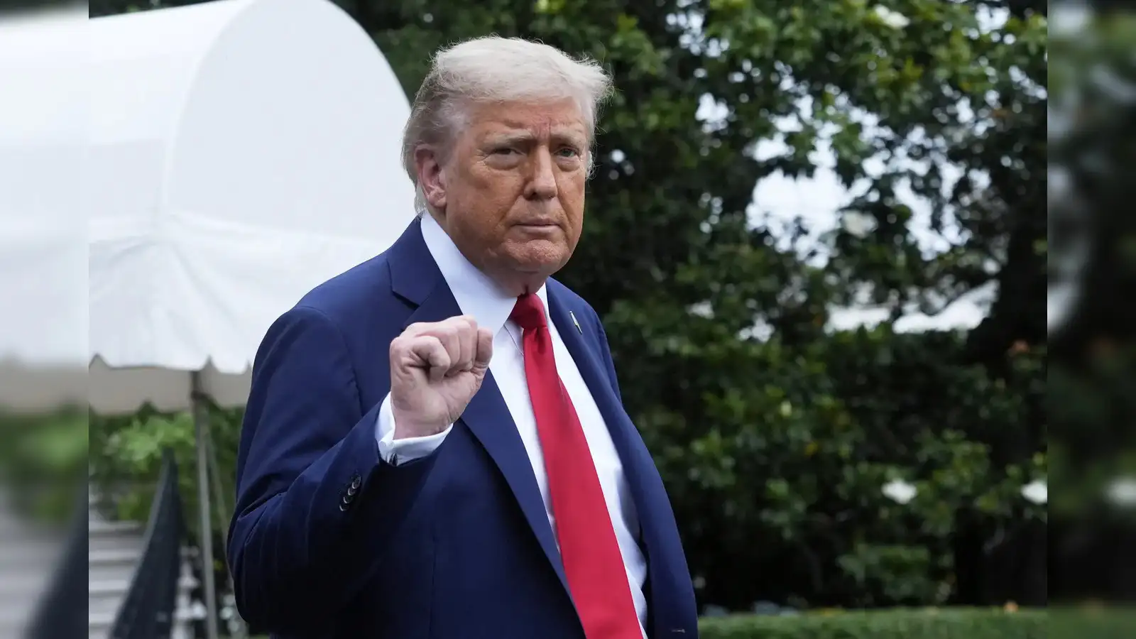 Trump not in mood to reach out to Iran for peace talks in any way - The  Economic Times