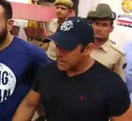 Salman Khan heads to Mumbai after walking out of Jodhpur jail