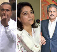 India Inc Gets Inked; Tendulkar, Bhupathi Keep Date With Democracy