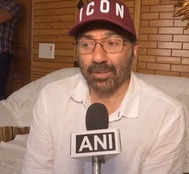 Farmers, youth major issues for Sunny Deol in Gurdaspur