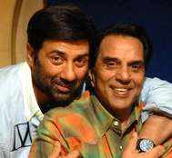 Dharmendra advises Sunny Deol to learn something from Bhagwant Mann