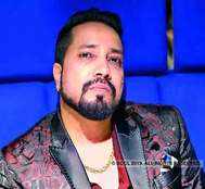 Cine Workers Association bans Mika Singh for performing in Pakistan