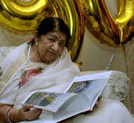 Mumbai: Lata Mangeshkar's condition is stable now, informs family