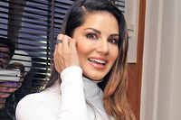 200px x 133px - Sunny Leoneï»¿: Rank of 'Sunny Leone' engineered or real?