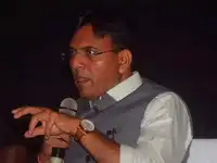 4 000 Km Dfc Planned To Connect Industries In East West To South Via Andhra Odisha Ports The Economic Times Discover the magic of the internet at imgur, a community powered entertainment destination.