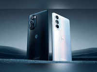 motorola razr: Motorola to unveil 2 new Motorola Razr phones, Edge 40 & Edge  40 Pro in 2023 - The Economic Times