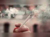 can cigarette companies advertise US tobacco companies to release anti-smoking ads under court order