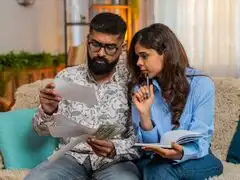 Gurgaon couple earning Rs 3 lakh a month said no to a Rs 2 crore flat: CA explains the financial reason