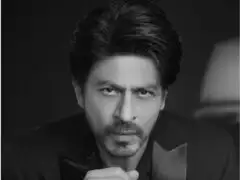Superstar Shah Rukh Khan doesn&rsquo;t follow a diet. How does he keep fit at 60?