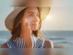 Image for Is Your Sunscreen Harmful? How to Spot Toxic Ingredients and Safer Alternatives to Use