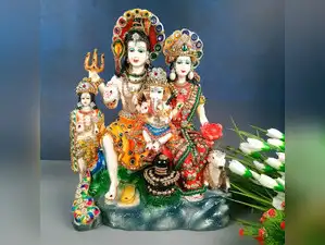 Image for Best Lord Shiv Parvati idols: Artistic tributes to their eternal bond