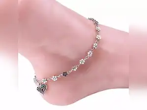 Image for Best Oxidised Anklets for Women to Add a Stylish Touch to your Feet