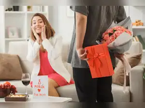 Image for 9 Birthday Gifts for Your Wife That Will Make Her Feel Extra Special