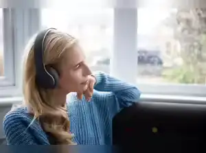 Image for Amazon Offers – Headphones and earbuds from leading brands under ₹1499!