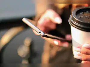 Image for 10 Best Oppo Mobile Phones in India (2026): From Selfie Kings to Battery Beasts